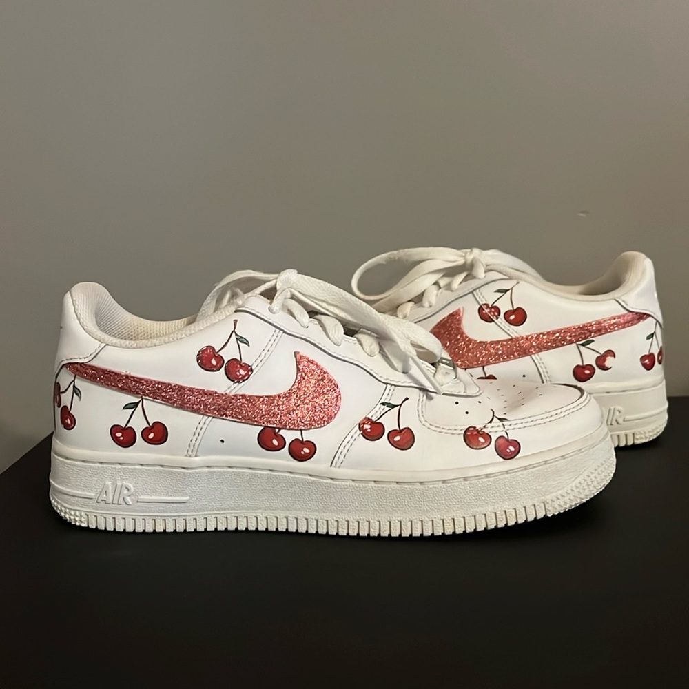 Super Cute! Custom Made Nike Air Force One’s Cherry Painted Shoes!!! Size 5.5!